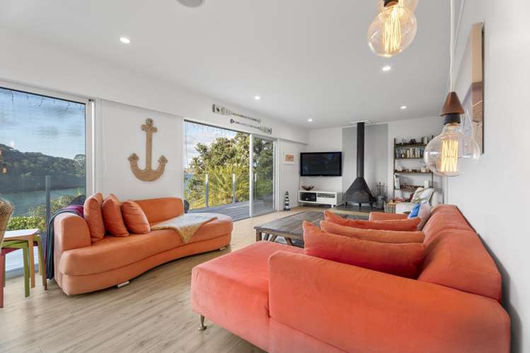 22 Anzac Road Orapiu_35