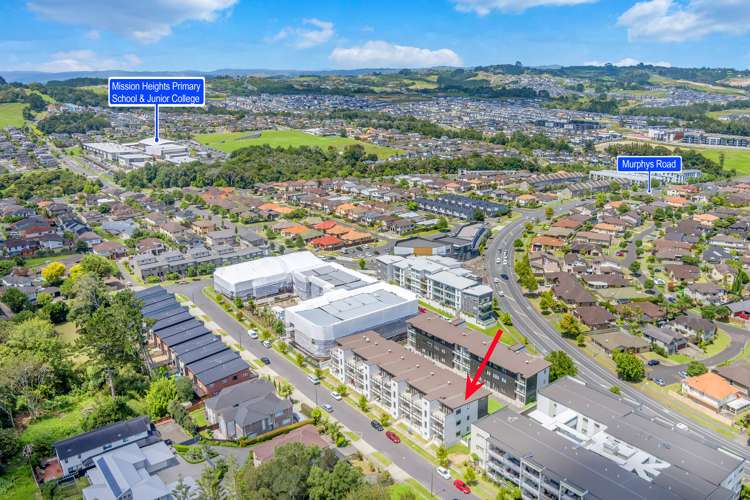 24/11 Carlos Drive Flat Bush_13