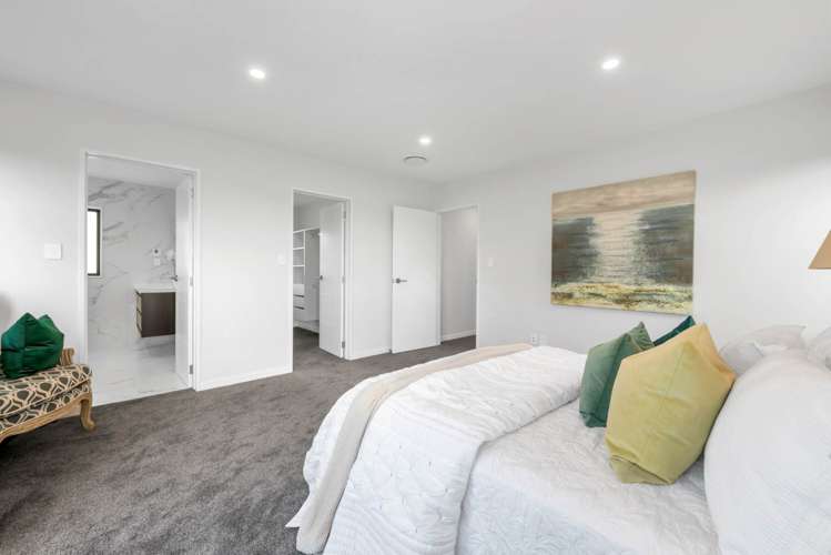 44 Tannaghmore Drive Flat Bush_16