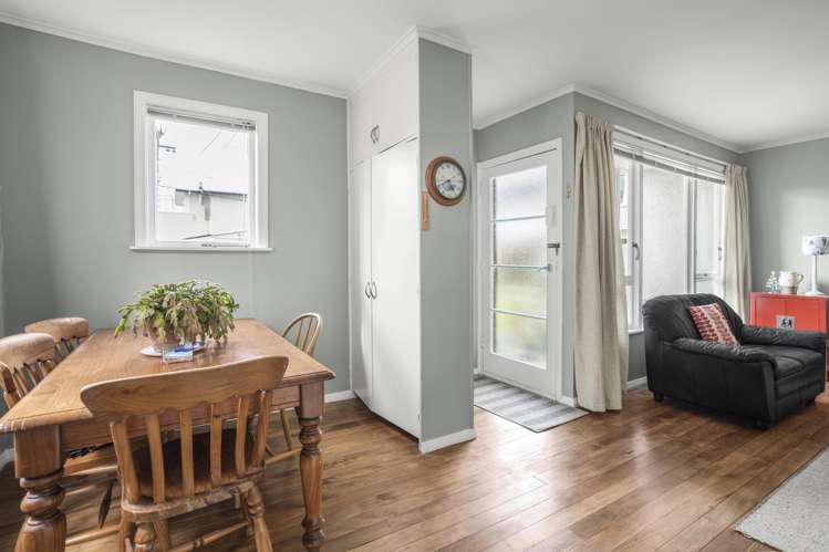 5T/220 Waiwhetu Road Waterloo_7
