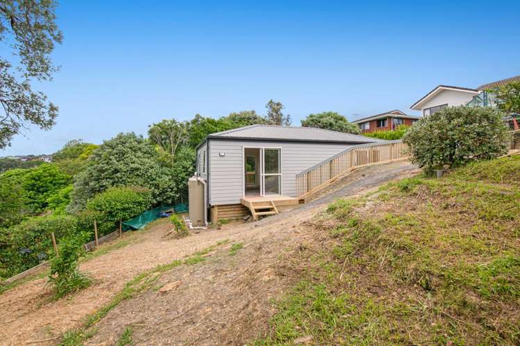 1/20 Polkinghorne Drive Manly_16