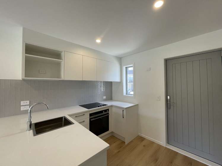 135 Ngae Place Māngere East_2