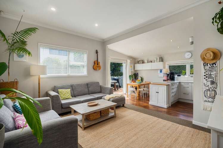 16 Hendon Avenue Mount Albert_9