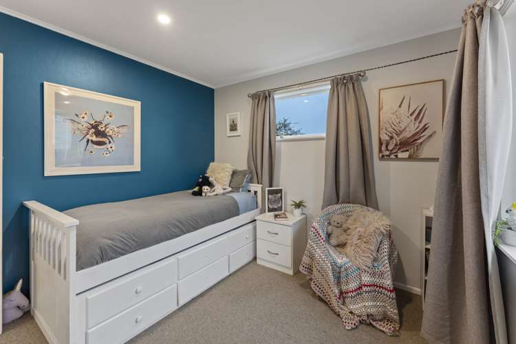 122 Holborn Drive Stokes Valley_16