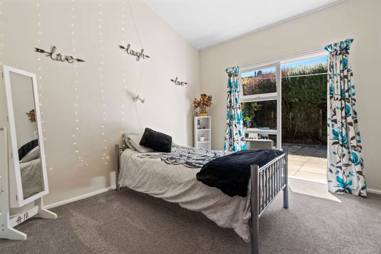 7 Manuka Street Otaki Beach_21