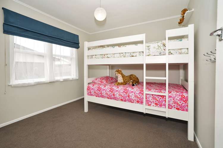 18 Macmurdo Avenue Glenview_9