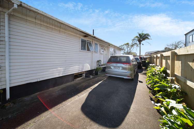 22 Watchfield Close Mangere_12