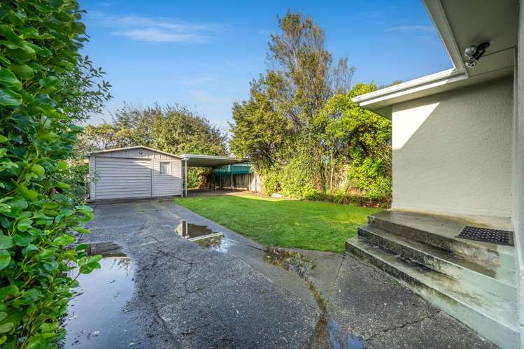 271 Yarrow Street Richmond_17