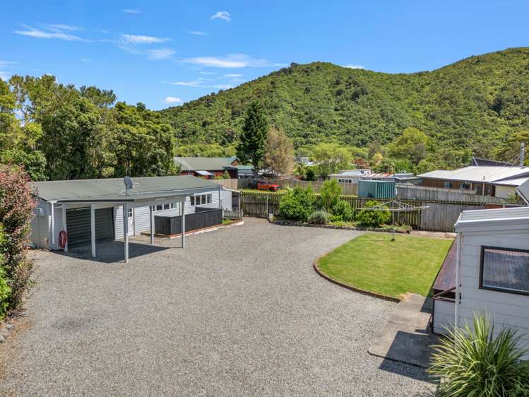 6d Beach Road Picton_33