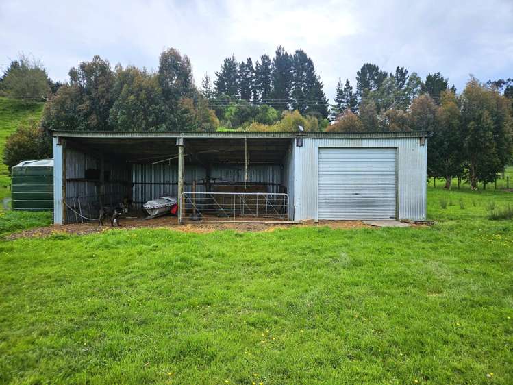 946F Finnis Road Pohangina_4