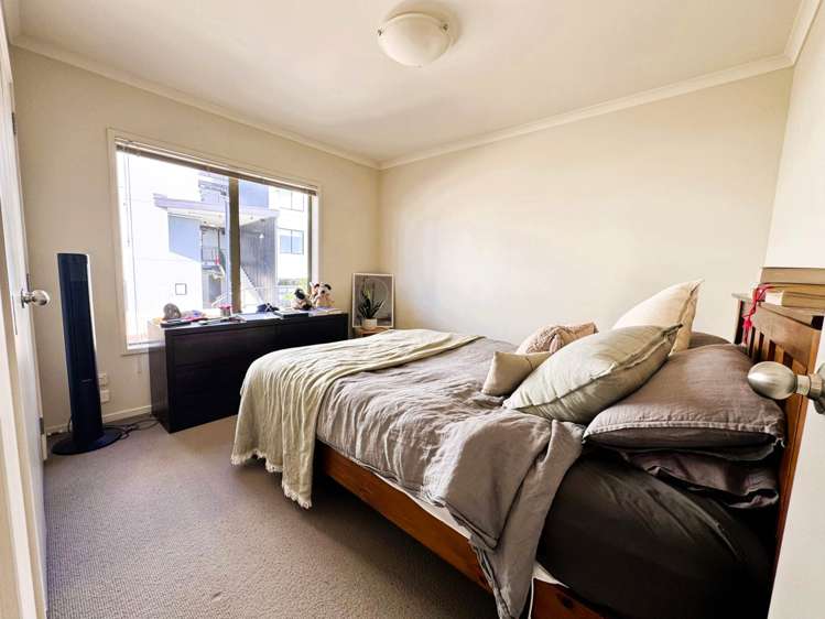 170/172 McLeod Road Te Atatu South_5