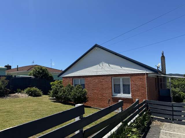 Family home in Onerahi