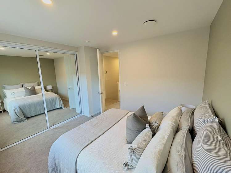 9/8 Akoranga Place Hornby_9