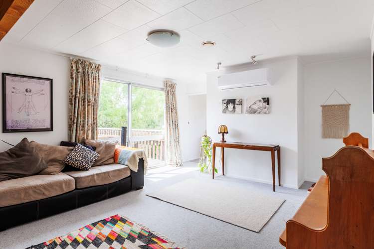 6 King Street Halcombe_5