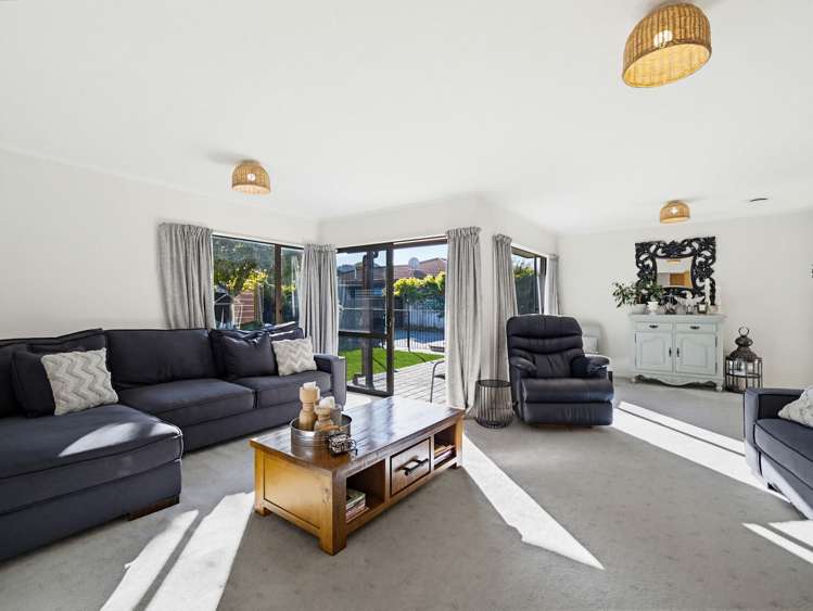 11 Fern Grove_2