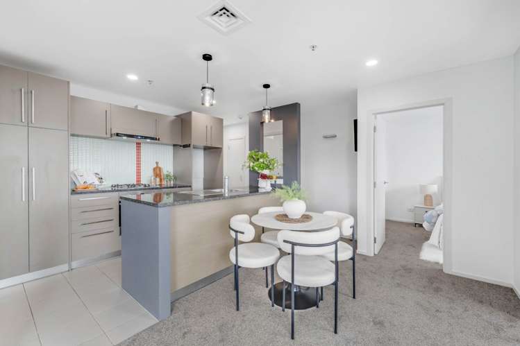 314/4 Wagener Place Mt Albert_2