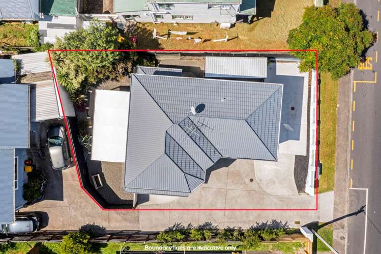 1/27 Manuka Road Bayview_16