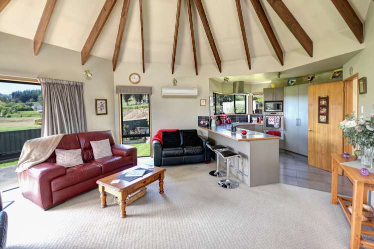 4 Elizabeth Avenue East Taieri_1