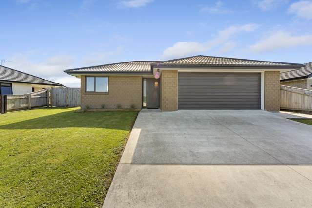 16 Macdonald Heights Feilding_1