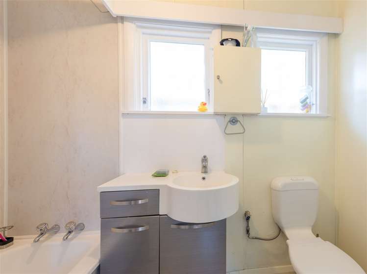 1/96 Nile Street Nelson City_16