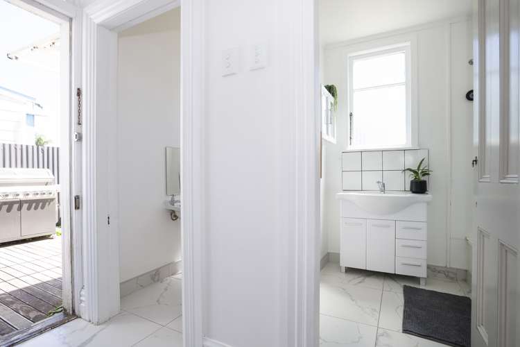 21 Disraeli Street Gisborne_12