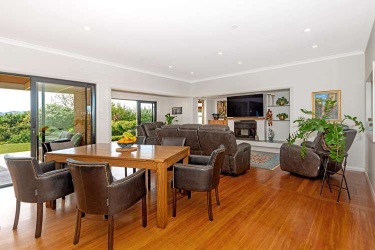 166 Main Road Matawhero_17