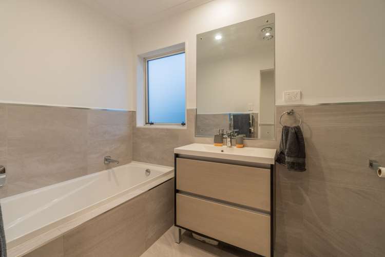 65 William Wallbank Crescent Swanson_11