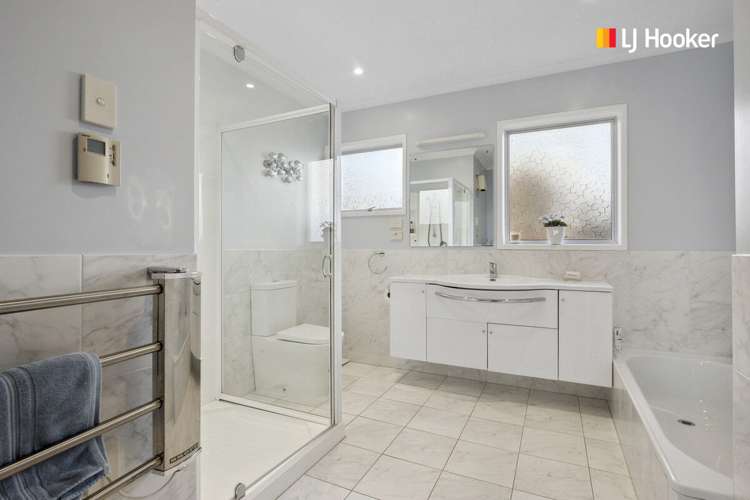 24 Elliffe Place Shiel Hill_13