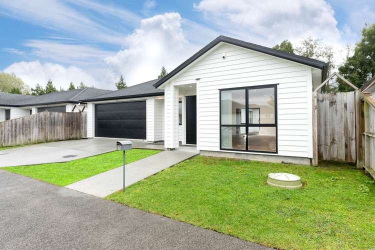 7 Hard Beech Street_3