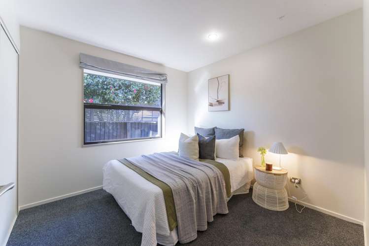 16 Sylvia Street Parklands_9
