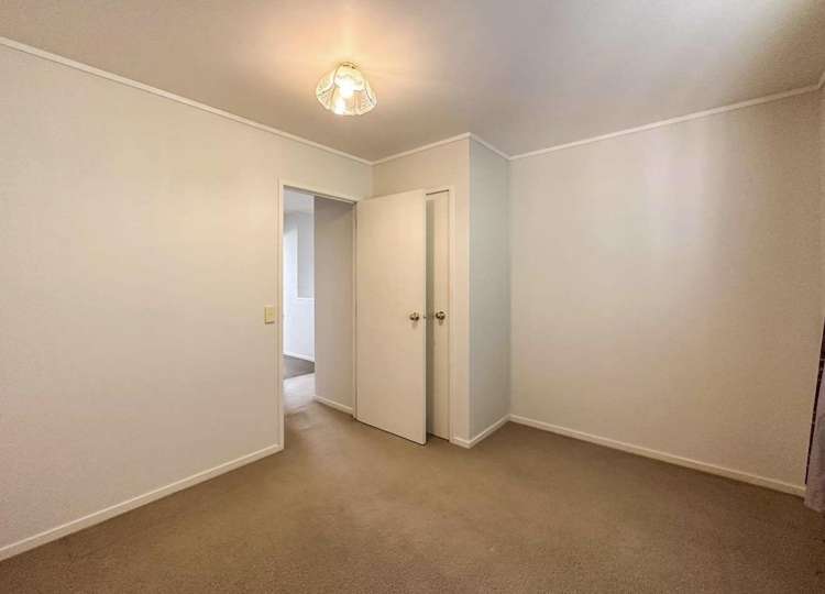 10A Chedworth Drive Glenfield_14