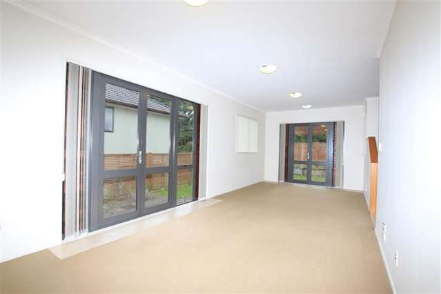 50 Greenbough Lane Greenhithe_2