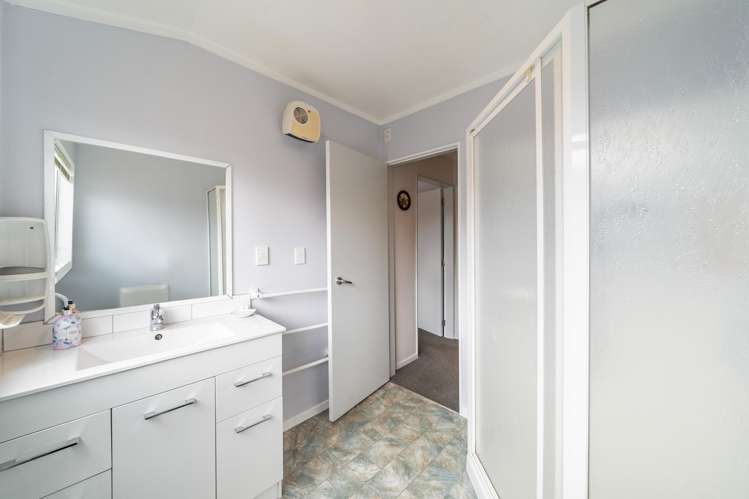 21/17 John Street Trentham_9