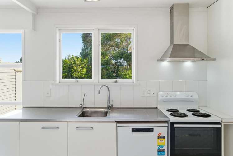 684 Papamoa Beach Road_5