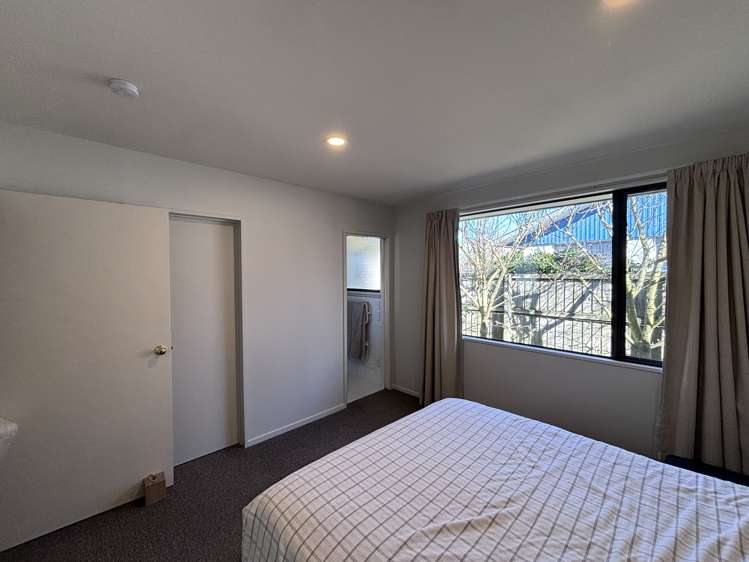 13a Charlesworth Street Woolston_8