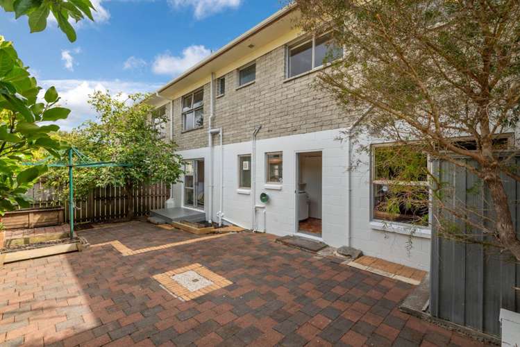 2/41 Jutland Road Hauraki_31