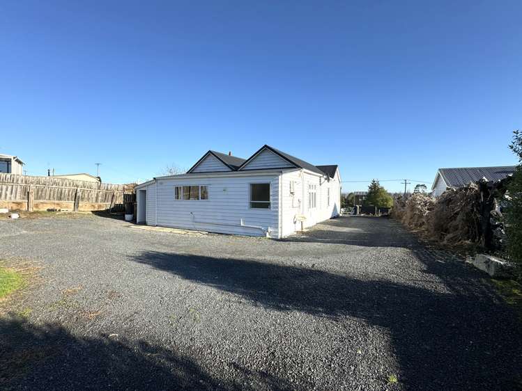 86 Salcombe Street Kaitangata_17