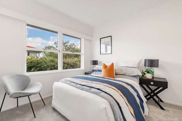 1/33 Knightsbridge Drive Forrest Hill_10