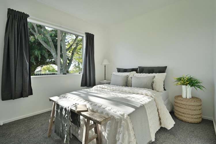 2/2 Tarbet Place_5