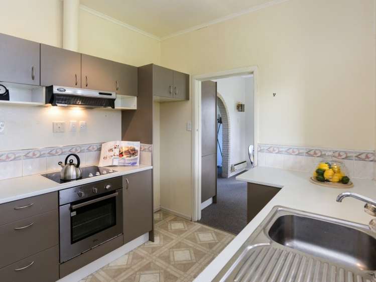 1022 Totara Street Mahora_7