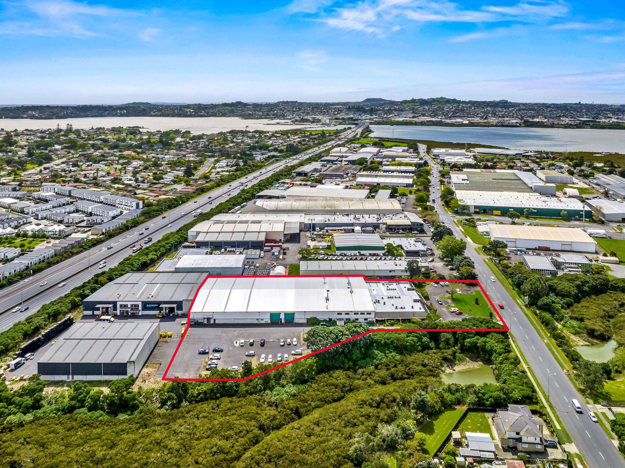 Large vacant industrial in coveted hub