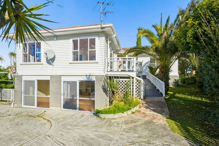 1/7 Te Atatu Road_0