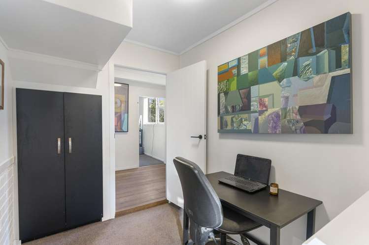 11 Stott Avenue Birkdale_11