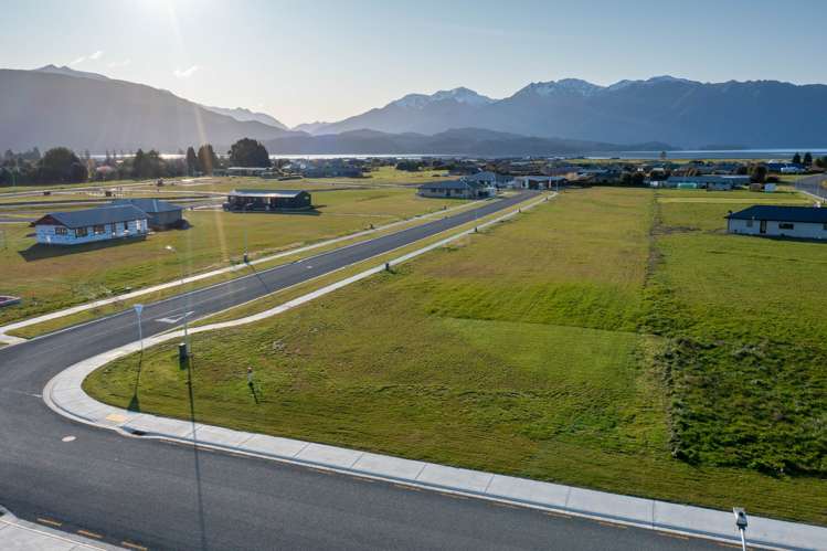 115 Tukare Loop Te Anau_1