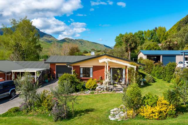 8b Kaituna Place Havelock_1