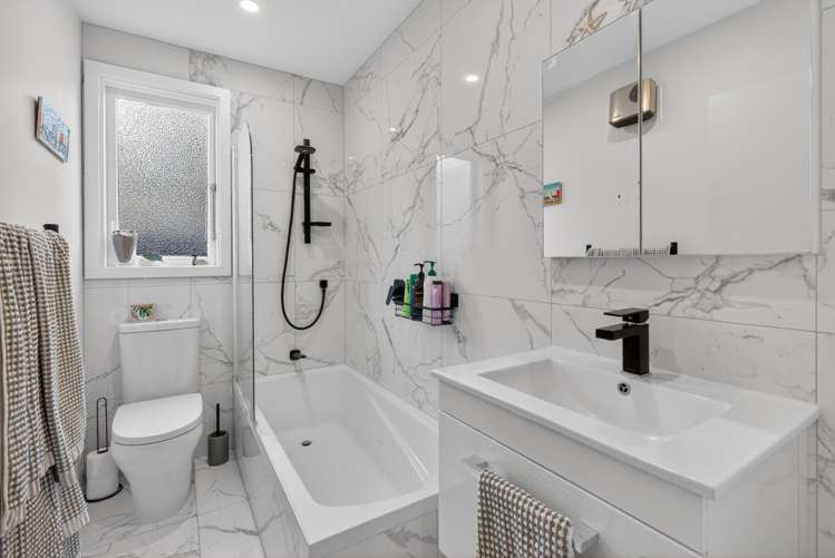 1A Miro Street Woburn_15