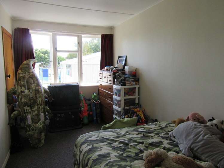 3 Surrey Street Solway_7