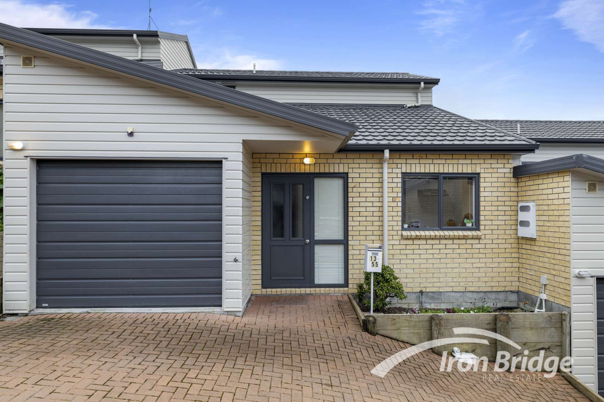 13/55 Verbena Road Birkdale_0