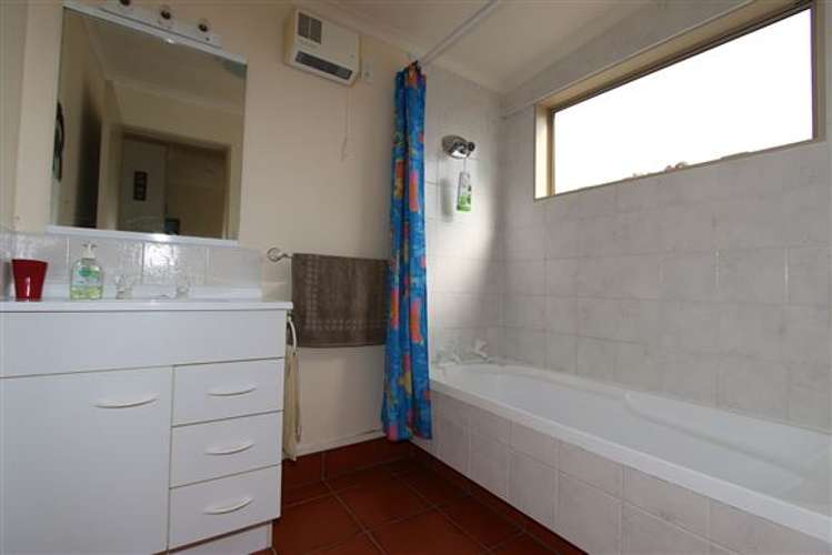 23 Clifton Road Haumoana_8