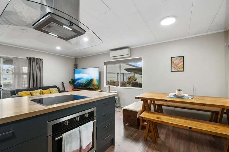 14a Aspen Place Owhata_8